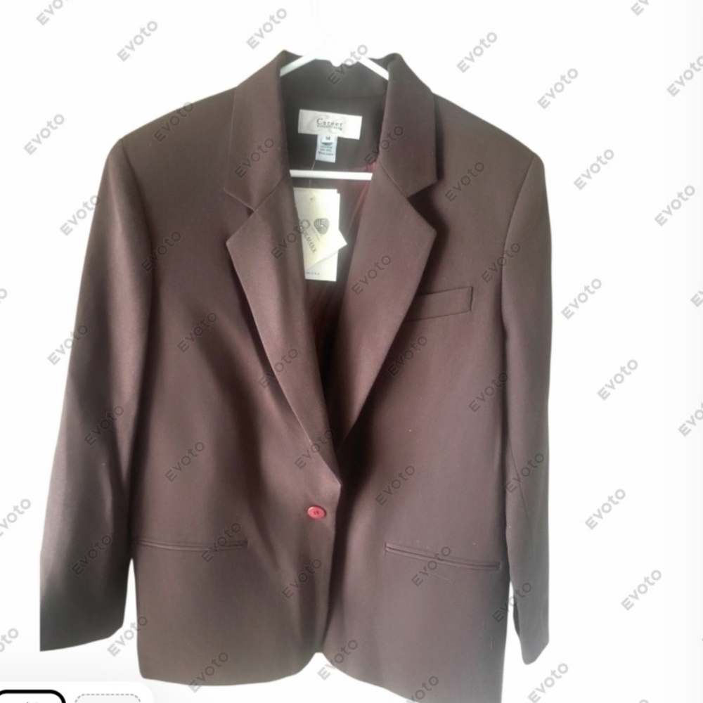 Career Essentials NWT Brown 100% Wool Vintsge Blazer Size 14 2 For $50